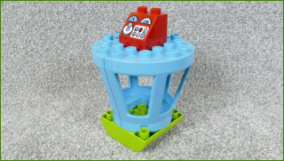 Lego Duplo letištní věž
