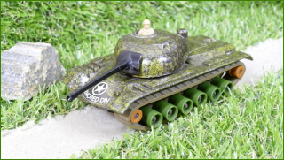 Autíčko Matchbox Battle Kings K-102 M48 A2