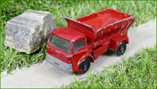 Autíčko Matchbox No.70 - Grit-Spreading Truck