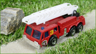 Autíčko Matchbox Fire Engine