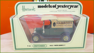 Matchbox Autíčko Models Of Yesteryear - Y-12 - 1922 Ford Model T - Harrods Express Delivery