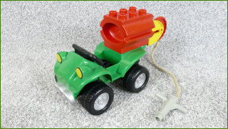 Lego Duplo čtyřkolka navijákem - ručka auta škráblá
