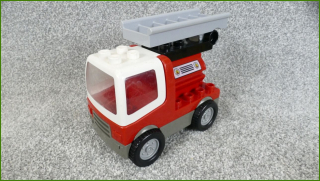 Lego Duplo nákladní auto s cisternou a žebříkem