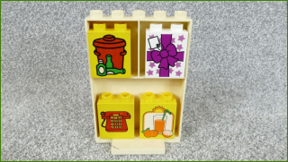 Lego Duplo stěna s kostkami