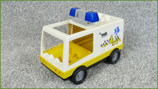 Lego Duplo sanitka s majáčkem