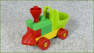 Lego Duplo mašinka s podvozkem
