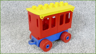 Lego Duplo vagonek s korbami pro cestující