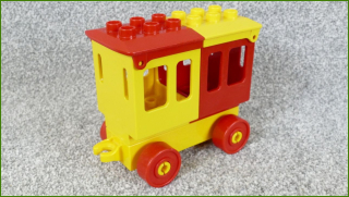 Lego Duplo vagonek s korbami pro cestující