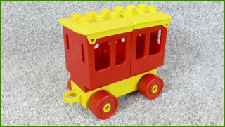 Lego Duplo vagonek s korbami pro cestující