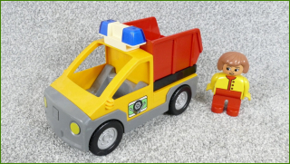 Lego Duplo auto s vyklápěcí korbou