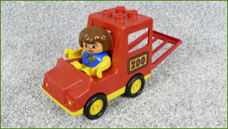 Lego Duplo zoo autíčko s vyklápěcími dvířky