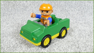 Lego Duplo autíčko s figurkou