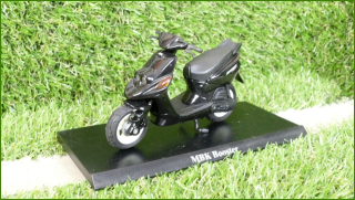 Model Replika Majorette Motorka 1:18 - MBK Booster