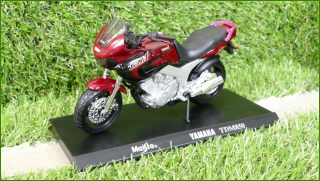 Model Replika Maisto Motorka 1:18 - Yamaha TDM850