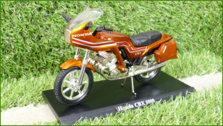 Model Replika Motorka 1:18 - Honda CBX 1000