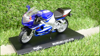 Model Replika Maisto Motorka 1:18 - Suzuki GSX-R750