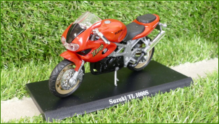 Model Replika Majorette Motorka 1:18 - Suzuki TL 1000S