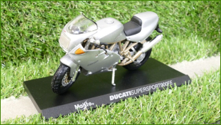 Model Replika Maisto Motorka 1:18 - Ducati Supersport 900FE
