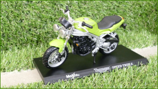 Model Replika Maisto Motorka 1:18 - Triumph Speed Triple
