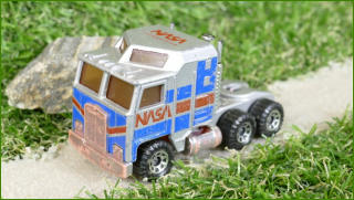 Autíčko Matchbox Kenworth (Lesney)