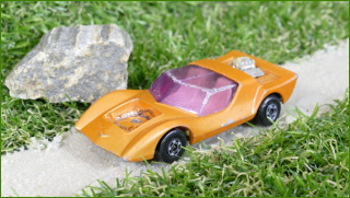 Autíčko Matchbox Superfast No.4 Gruesome Twosome (Lesney)