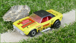 Autíčko Matchbox Superfast Dodge Challenger