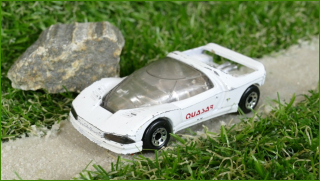 Autíčko Matchbox Peugeot Quasar