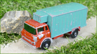 Model Autíčka Matchbox No.44 - Refrigerator Truck (Lesney)