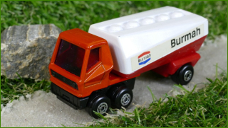 Model Autíčka Matchbox Superfast No.63 Freeway Gas Tanker (Lesney)