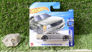 Angličák Model Autíčka Hot Wheels ´89 Mercedes-Benz 560 SEC AMG (WILD WIDEBODY)