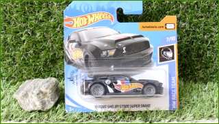 Angličák Model Autíčka Hot Wheels ´10 Ford Shelby GT500 Super Snake (HW RACE TEAM)