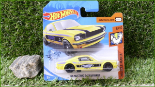 Angličák Model Autíčka Hot Wheels ´65 Mustang 2+2 Fastback (MUSCLE MANIA)