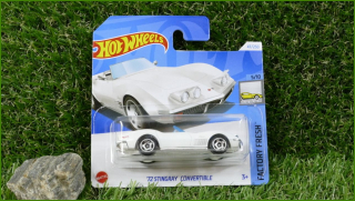 Angličák Model Autíčka Hot Wheels ´72 Stingray Convertible (FACTORY FRESH)