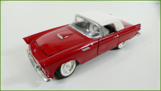 Model Auta RoadLegends Thunderbird - Viz Popis