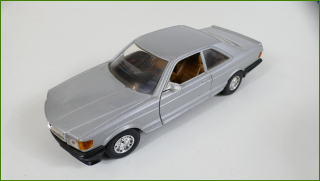 Model Auta Bburago 1:26 - Mercedes 500 SEC - Viz Popis