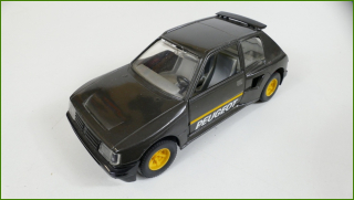 Model Auta Bburago 1:25 - Peugeot 205 Turbo