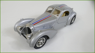 Model Auta Bburago 1:24 - Bugatti Atlantic (1936) - Viz Popis
