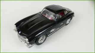 Kovový Model Bburago 1:18 - Mercedes 300 SL (1954) - Viz Popis