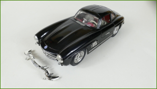 Kovový Model Bburago 1:18 - Mercedes 300 SL (1954) - Viz Popis