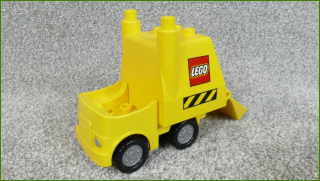 Lego® Duplo® autíčko s otevíracím kontejnerem