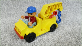 Lego® Duplo® auto s navijákem a hákem