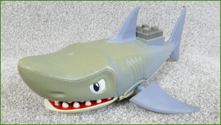 Lego® Duplo® žralok - zabarvený - uvnitř načernalé zuby