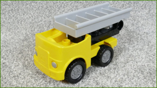Lego® Duplo® autíčko se žebříkem