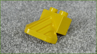 Lego® Duplo® Smetač Překážek/Kolejnicový Pluh Žlutý